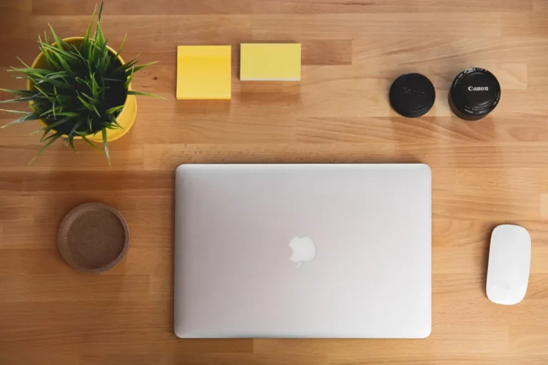 Laptop renting process