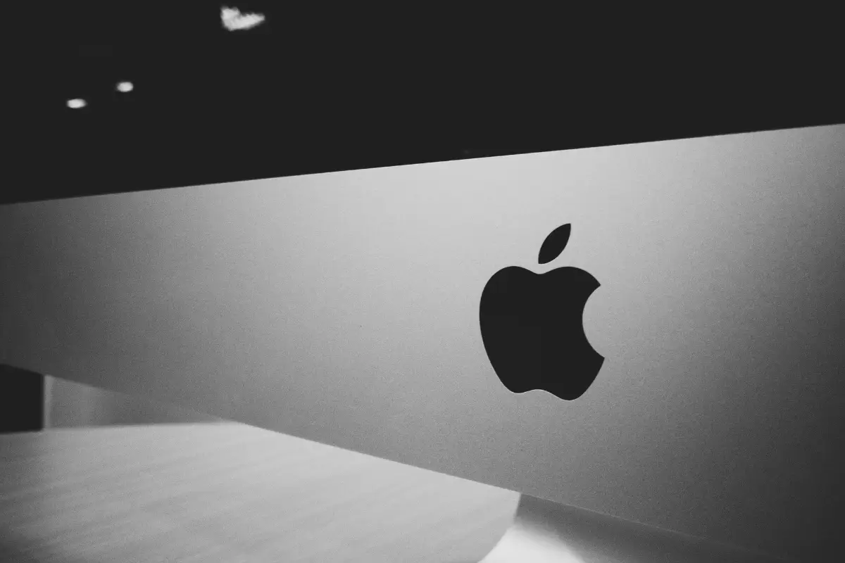 MacBook Air M4 on Rent